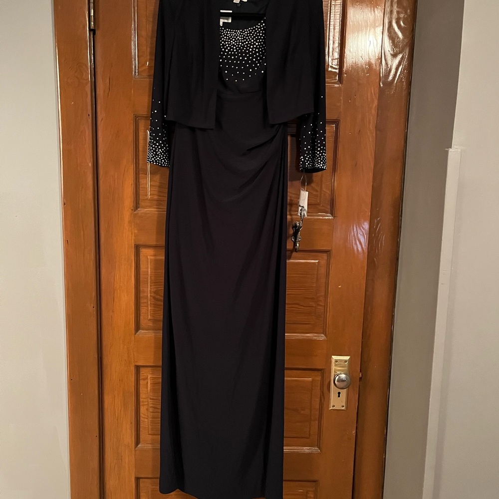 Oleg Cassini Navy Blue Long Dress with Silver/Blue Metallic Accents Size 4